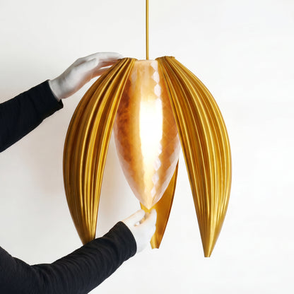 Luxury Sunset Gold Bloom Pendant Light – Sculptural Statement Designer Ceiling Lighting
