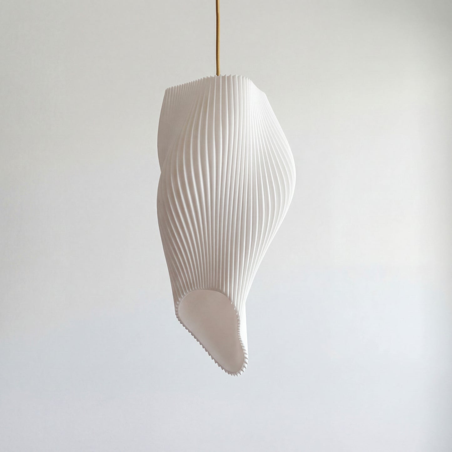 Luxury White Wave Pendant Light