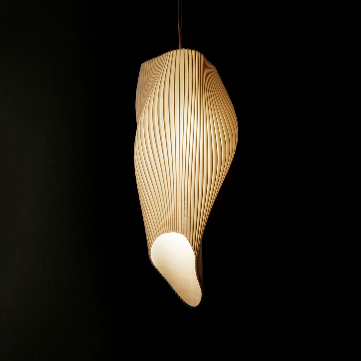 White Long Wave Pendant Light