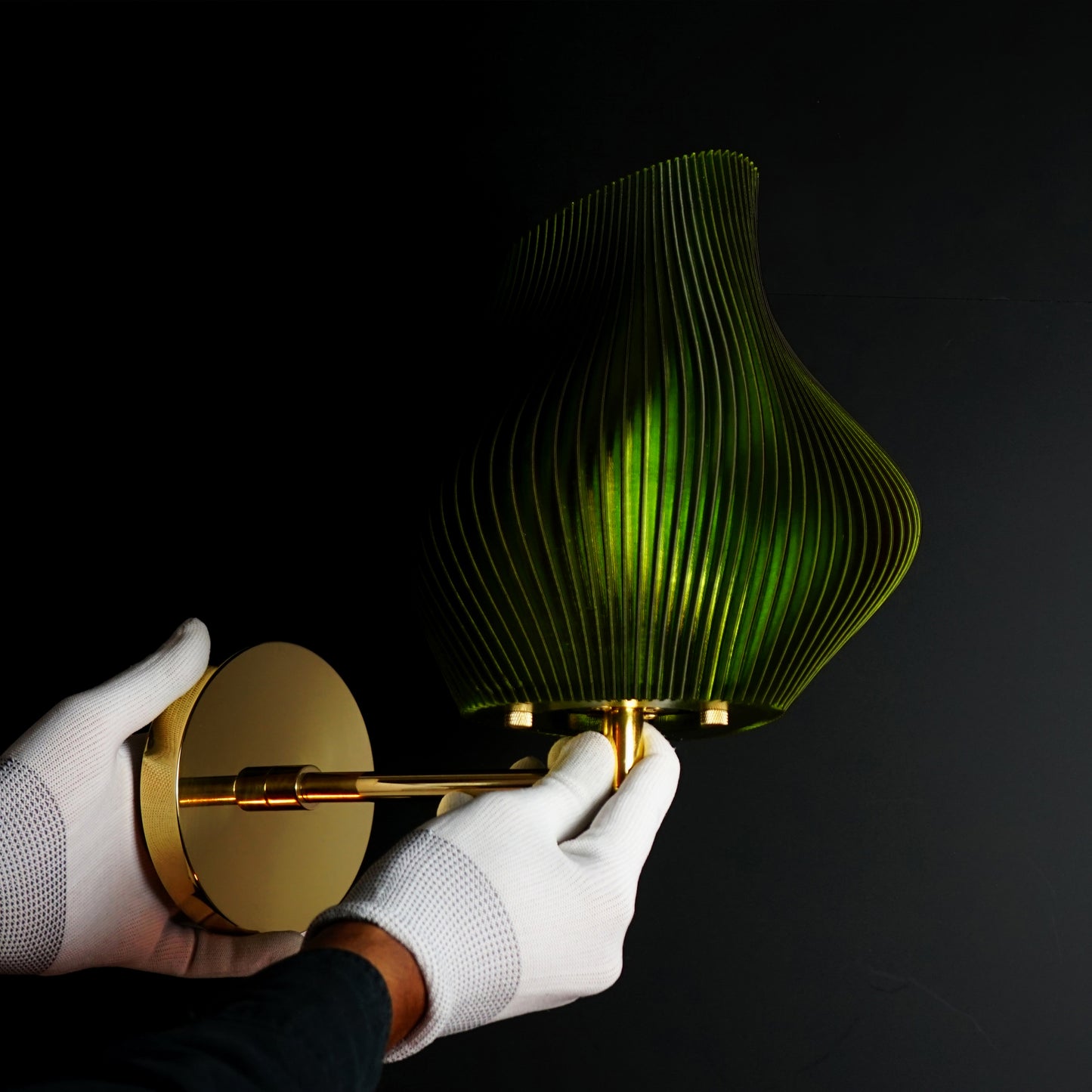 Small Forest Green Wave Wall Light